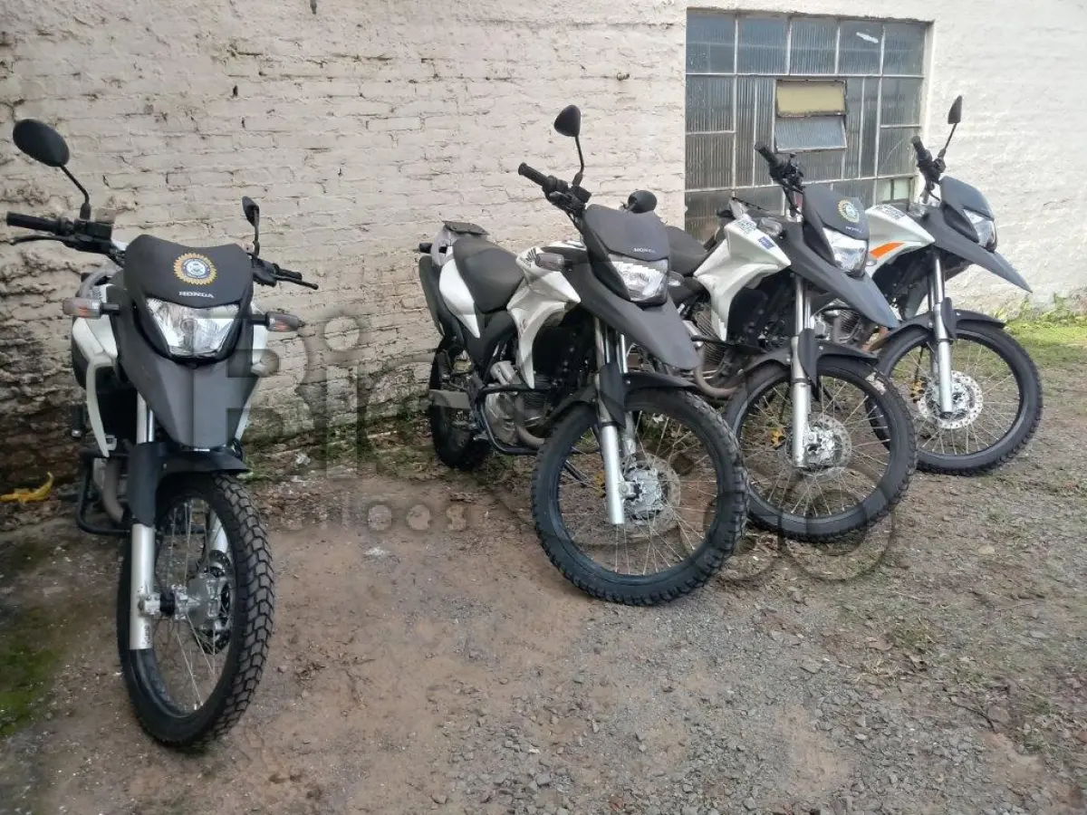 LOTE 019 - Motocicleta HONDA/XRE 300, Ano/modelo: 2012/2012