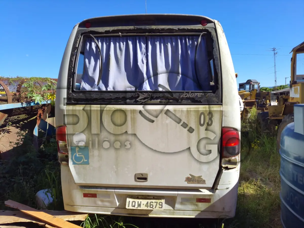 LOTE 008 - MARCOPOLO VOLARE/MICROONIBUS 16 PASSAGEIROS, ANO/MODELO 2010