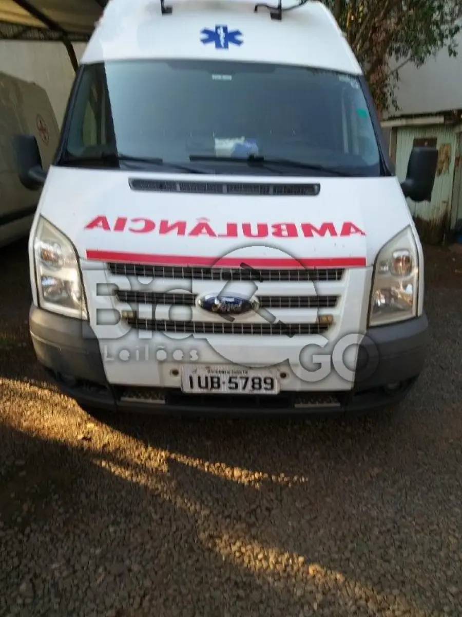 LOTE 007 - AMBULÂNCIA FORD TRANSIT TCA AMB - ANO/MODELO 2012 -