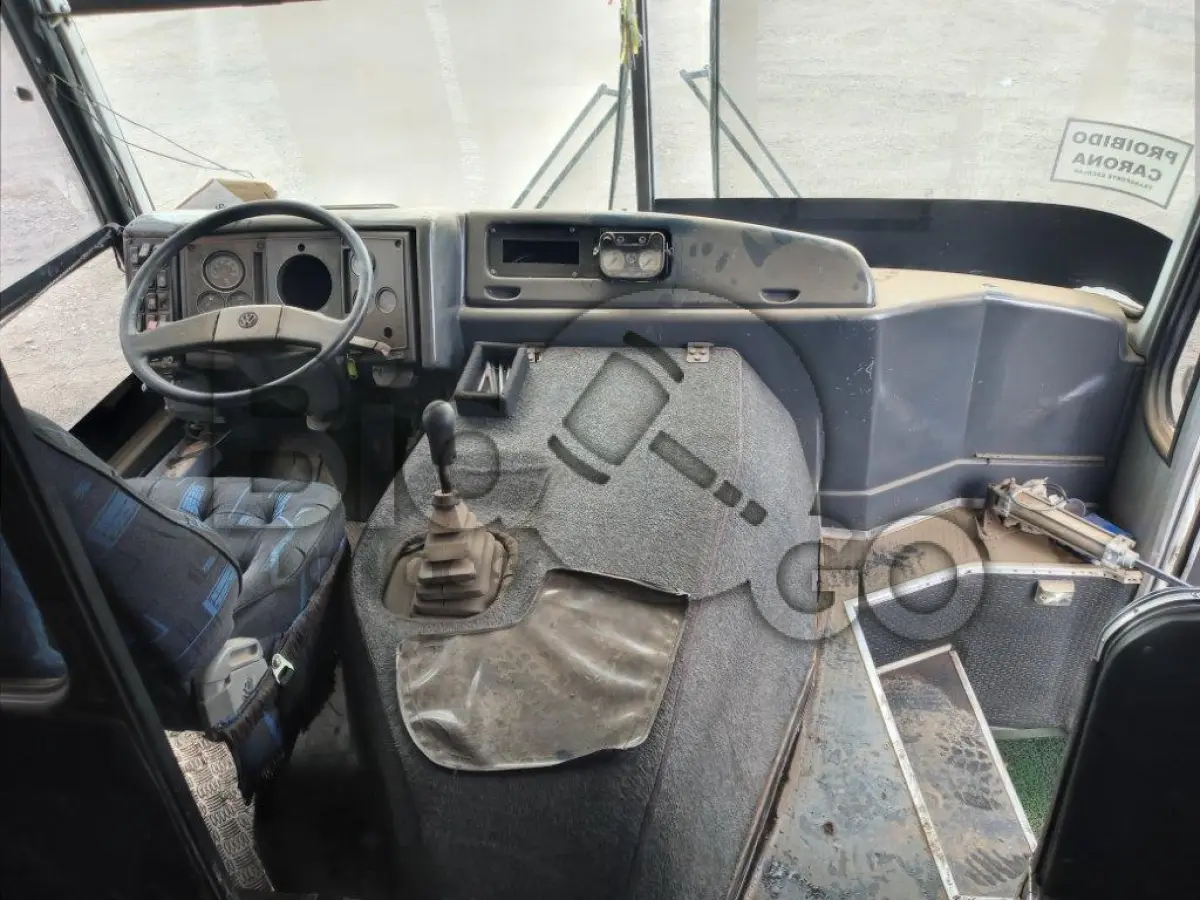 LOTE 004 - Ônibus Volkswagen 16.180, ano 1996