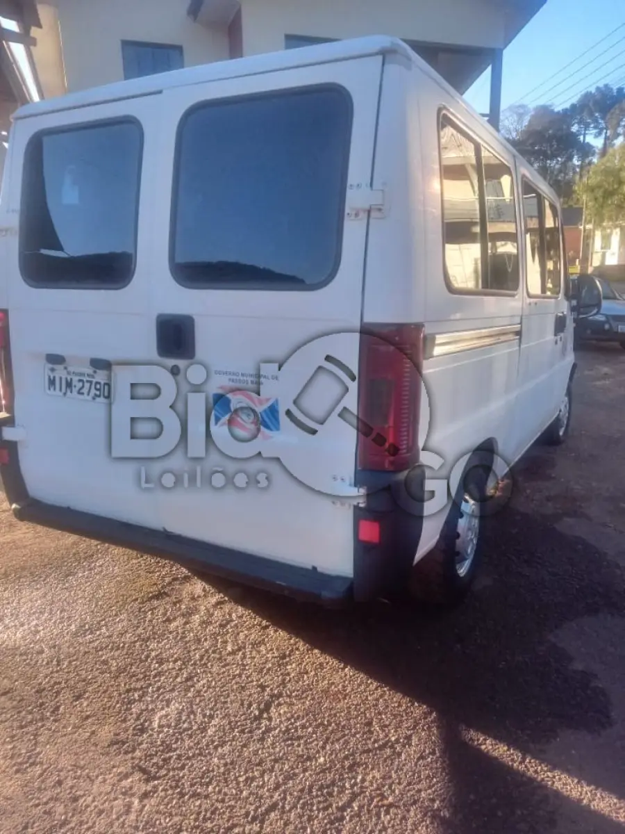 LOTE 030 - FIAT/DUCATO MINIBUS, Fabricação/Modelo:2004/2004, 16 Lugares