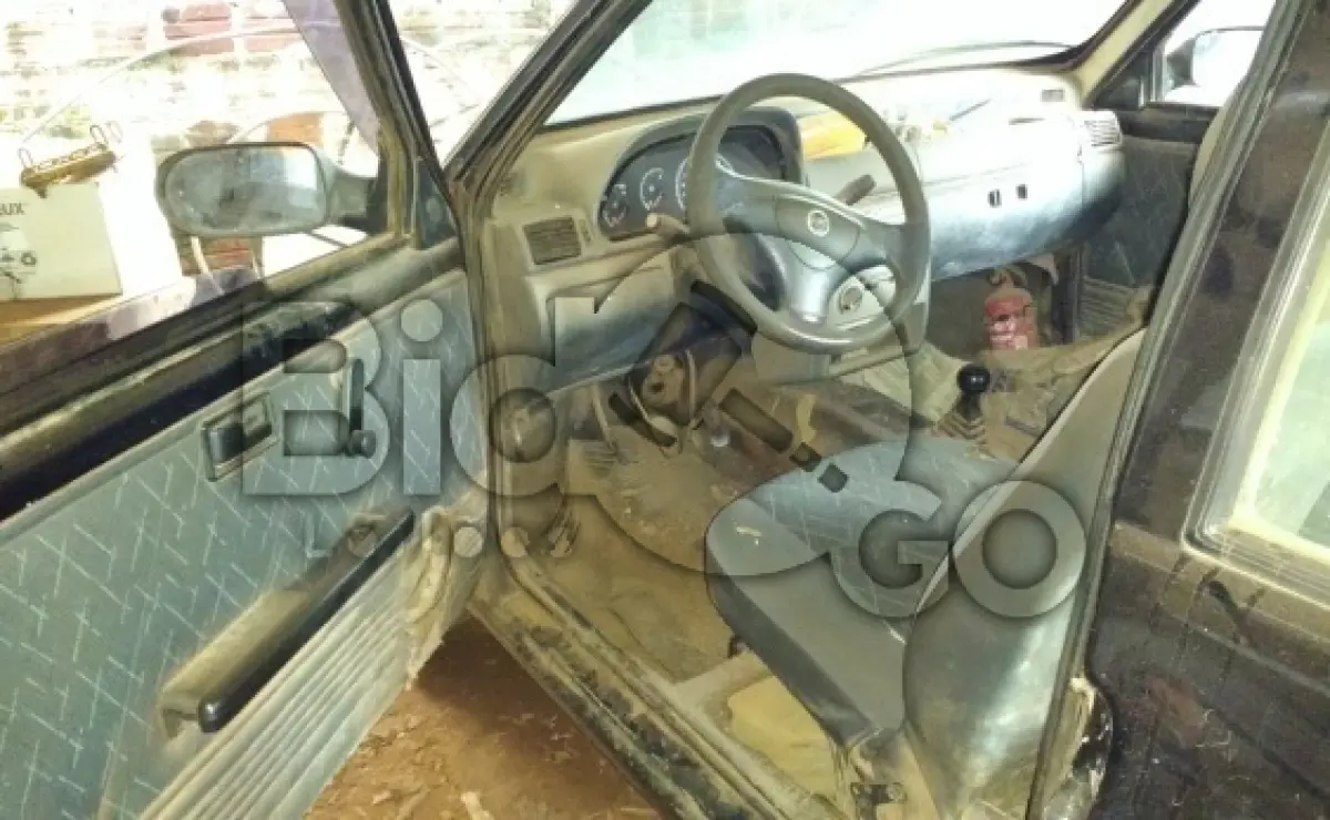 LOTE 006 - Automóvel FIAT/UNO MILLE FIRE FLEX, Ano/modelo: 2006/2006