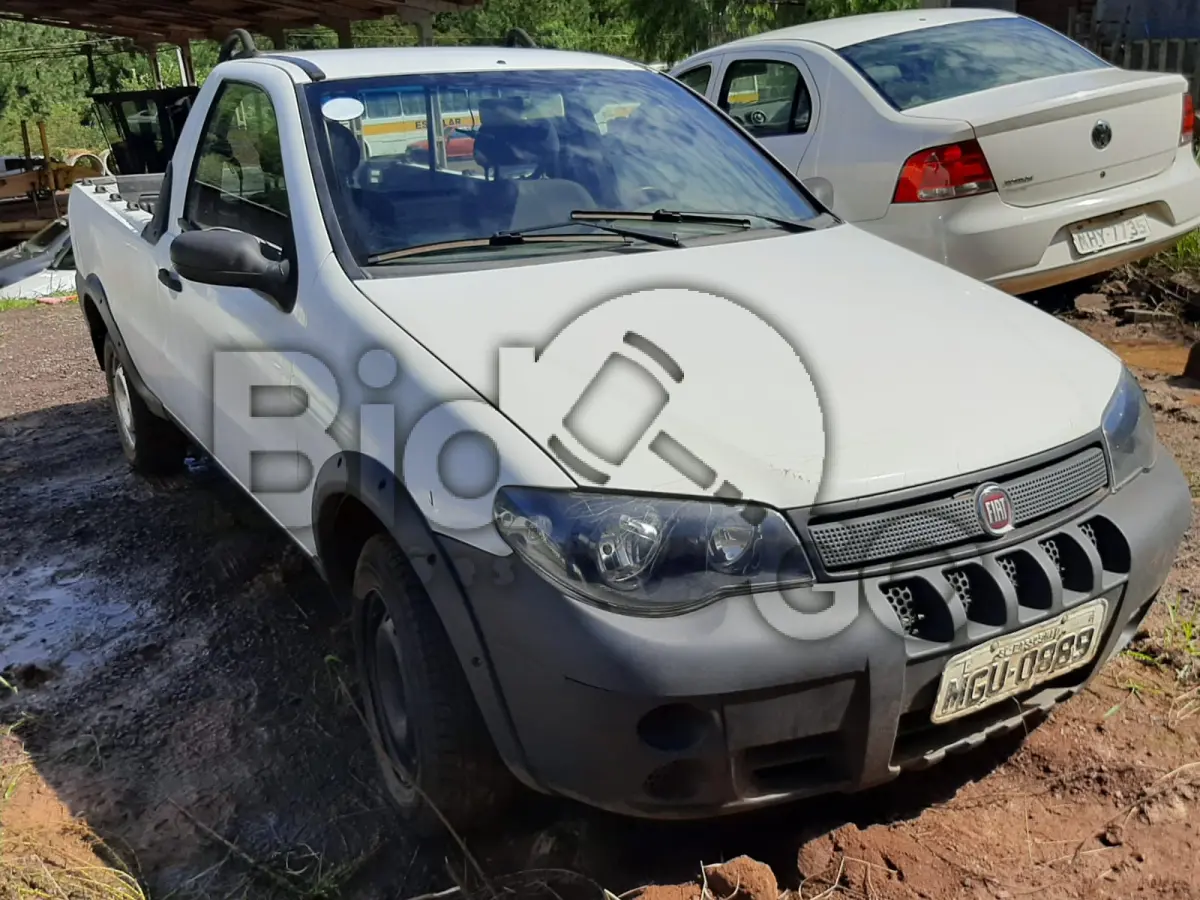 LOTE 009 - CAMINHONETE FIAT/STRADA FIRE FLEX, Fabricação/Modelo: 2009/2010