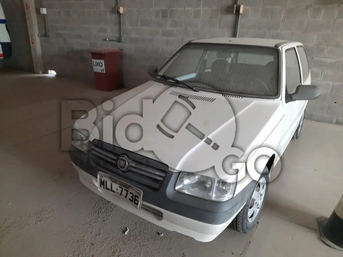 LOTE 001 - AUTOMÓVEL FIAT/UNO MILLE ECONOMY, Fabricação/Modelo, 2013/2013