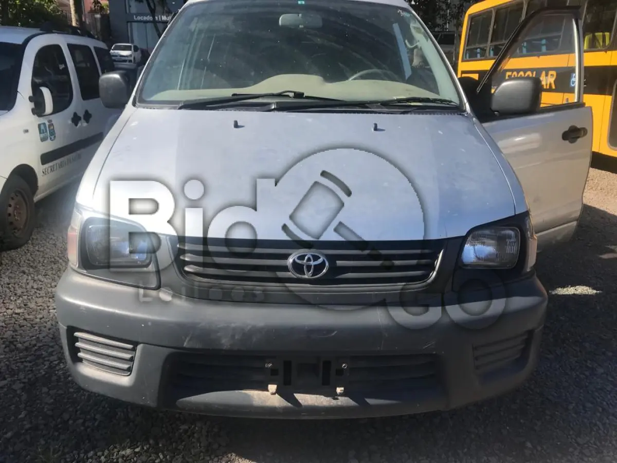 LOTE 015 - Furgão LITE ACE, placas AAJ354, Chassis CR 42 – 0020698 (sucata)