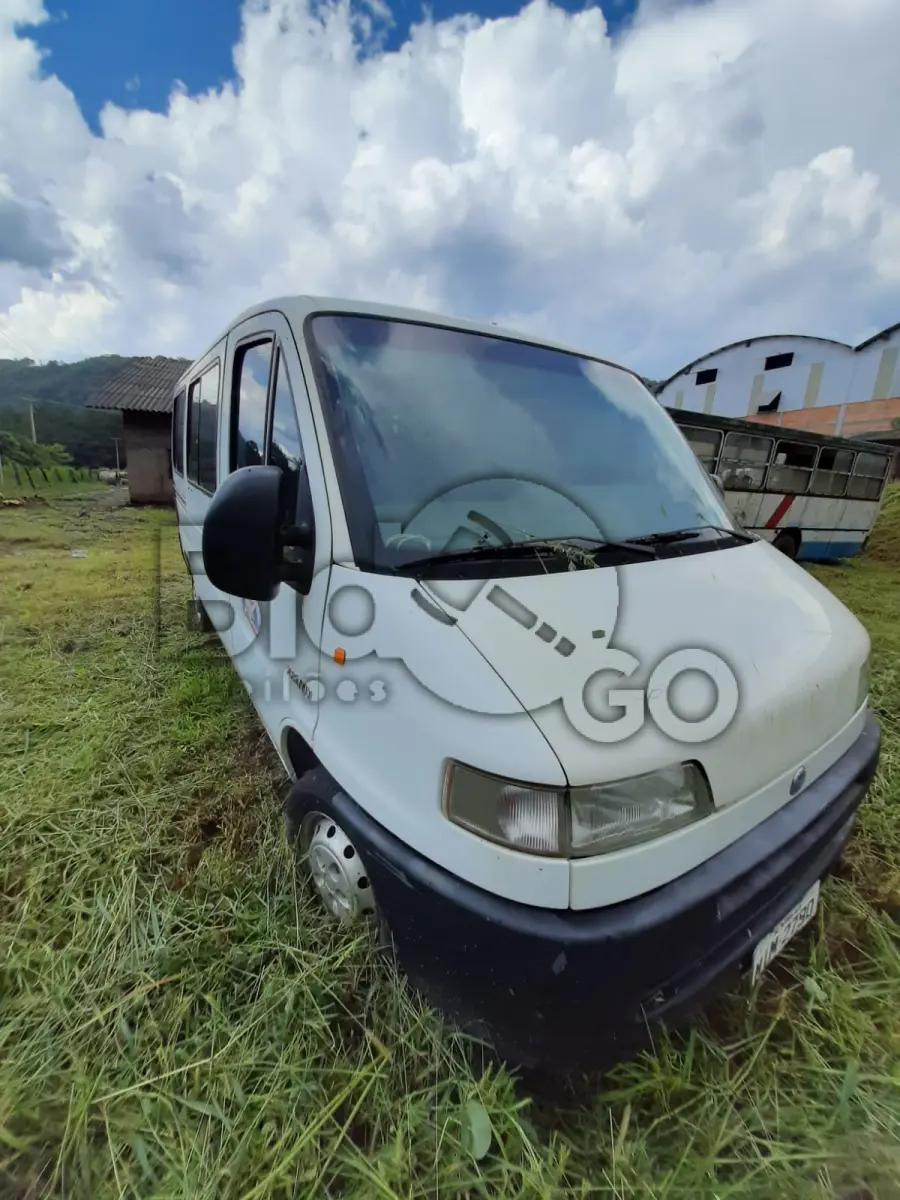 LOTE 030 - FIAT/DUCATO MINIBUS, Fabricação/Modelo:2004/2004, 16 Lugares