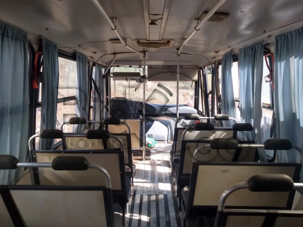 LOTE 008 - ONIBUS AGRALE/MPOLO SENIOR GVUO, 34 Lugares, Fabricação/Modelo: 1999/1999, 