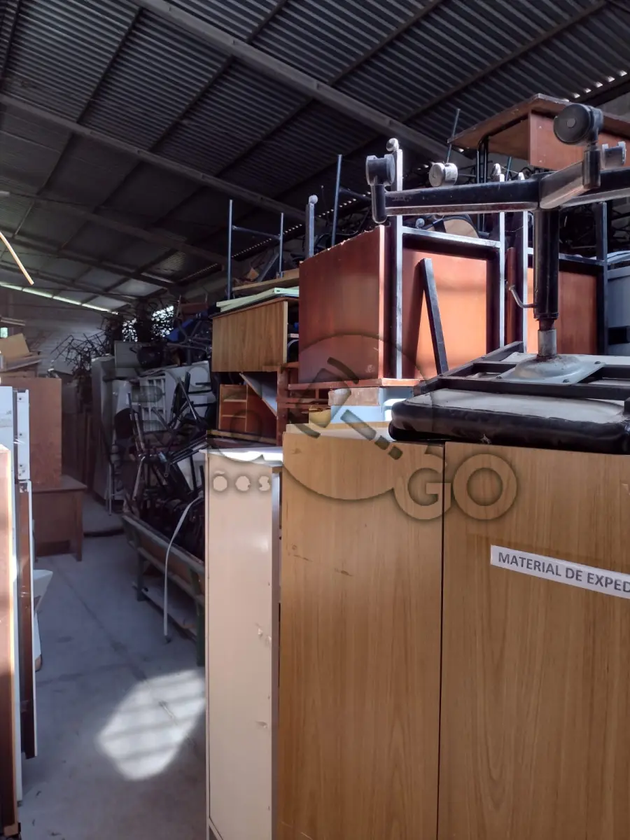 LOTE 033 - SUCATAS DIVERSAS