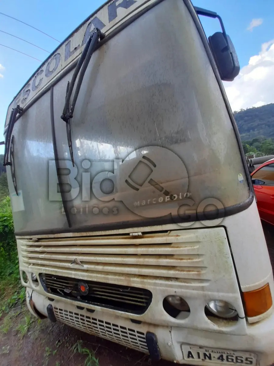LOTE 001 - ÔNIBUS M.BENZ/MPOLO TORINO GVU, 37 Lugares, fabricação/Modelo: 1998/1999,