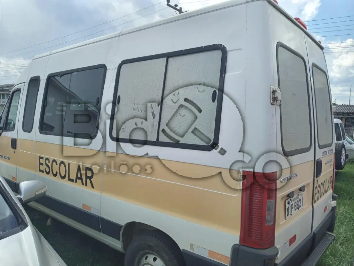 LOTE 007 - Microonibus, marca Citroen, modelo Jumper Reves ESC Nacional, ano 2016