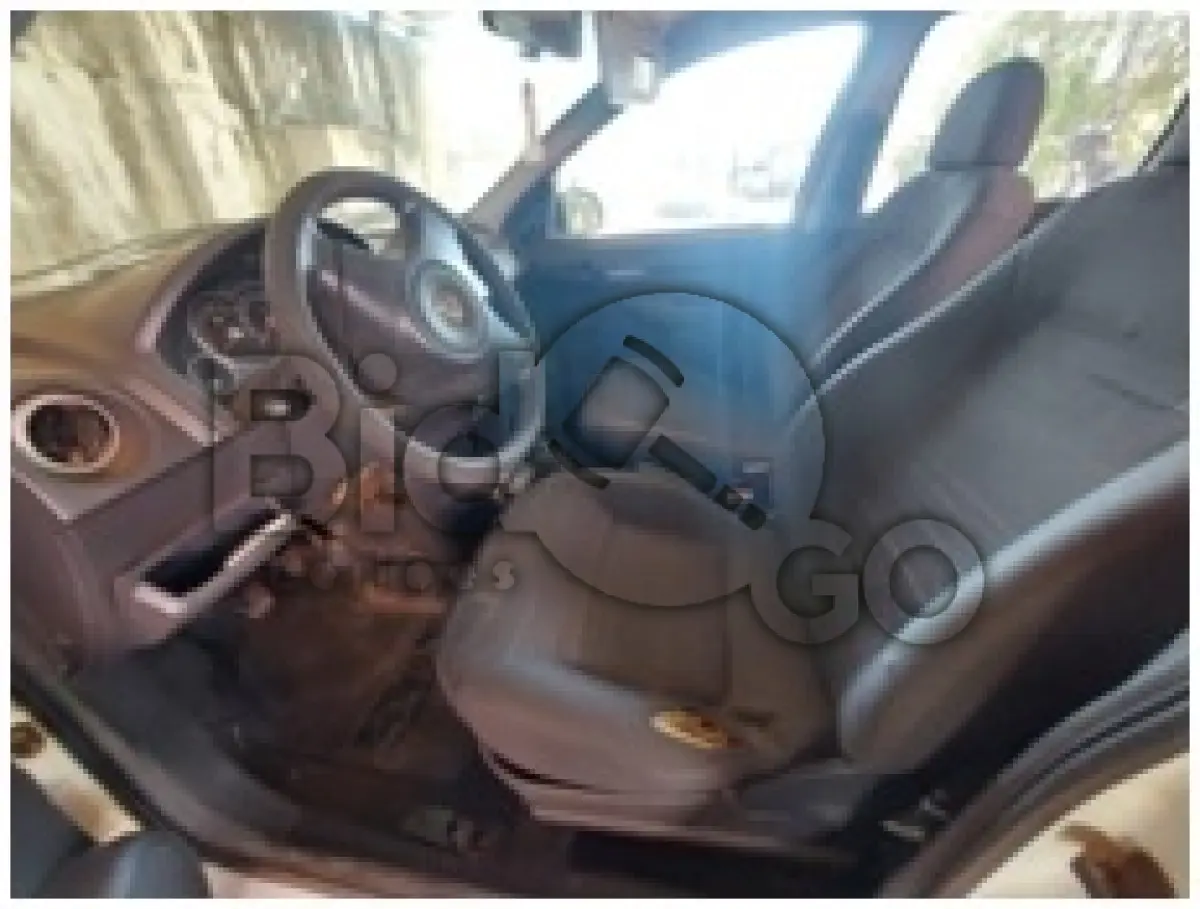 LOTE 008 - Automóvel GM/PRISMA MAXX, Ano/modelo: 2010/2011