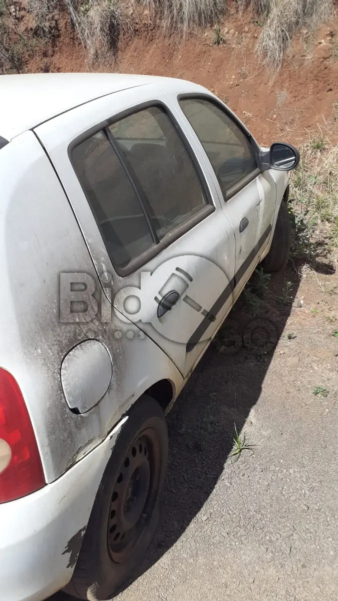 LOTE 014 - AUTOMOVEL I/RENAULT CLIO CAM1016VH, Fabricação/Modelo: 2012/2012, 