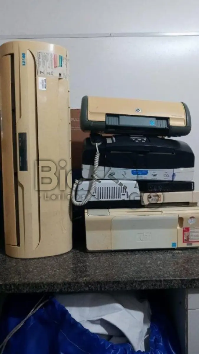 LOTE 010 - Informática (micromputadores e no break)