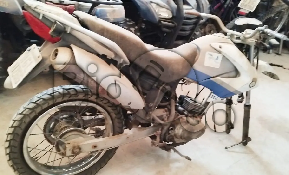 LOTE 006 - MOTOCICLETA HONDA/NXR150 BROS KS Fabricação/Modelo: 2009/2009