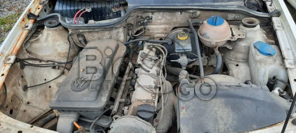 LOTE 001 - AUTOMOVEL VW/GOL 1.0 GIV Fabricação/Modelo: 2010/2011