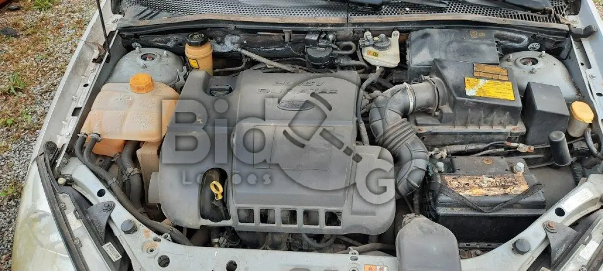 LOTE 002 - AUTOMOVEL I/FORD FOCUS 2.0L FC Fabricação/Modelo: 2005/2006