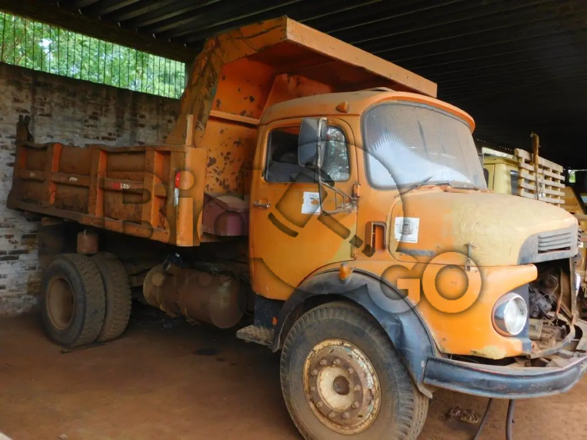 LOTE 007 - M.BENZ/LK 1113, Ano/modelo: 1981/1982