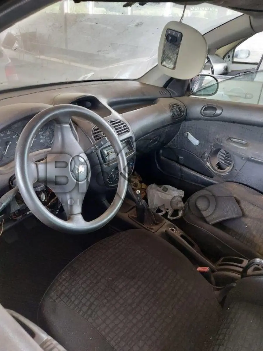 LOTE 012 - Peugeot 206 Selection 2001 – SUCATA