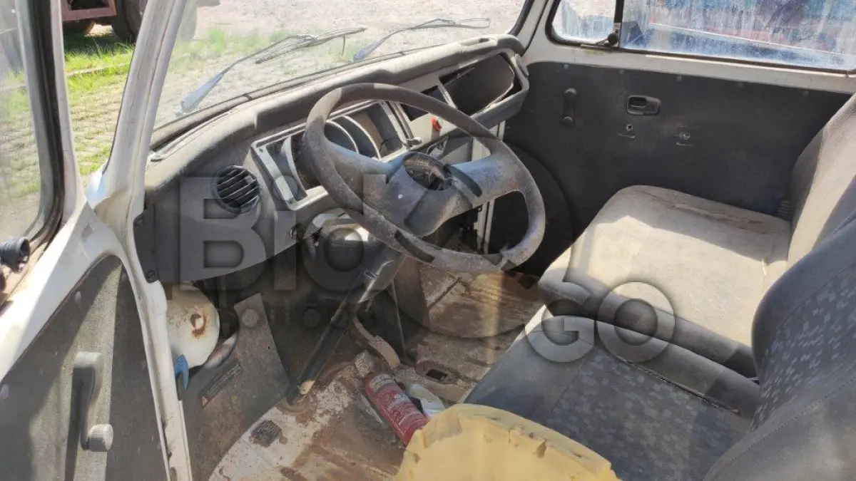 LOTE 005 - Caminhoneta Kombi, marca Volkswagen, ano/modelo: 2009/2010