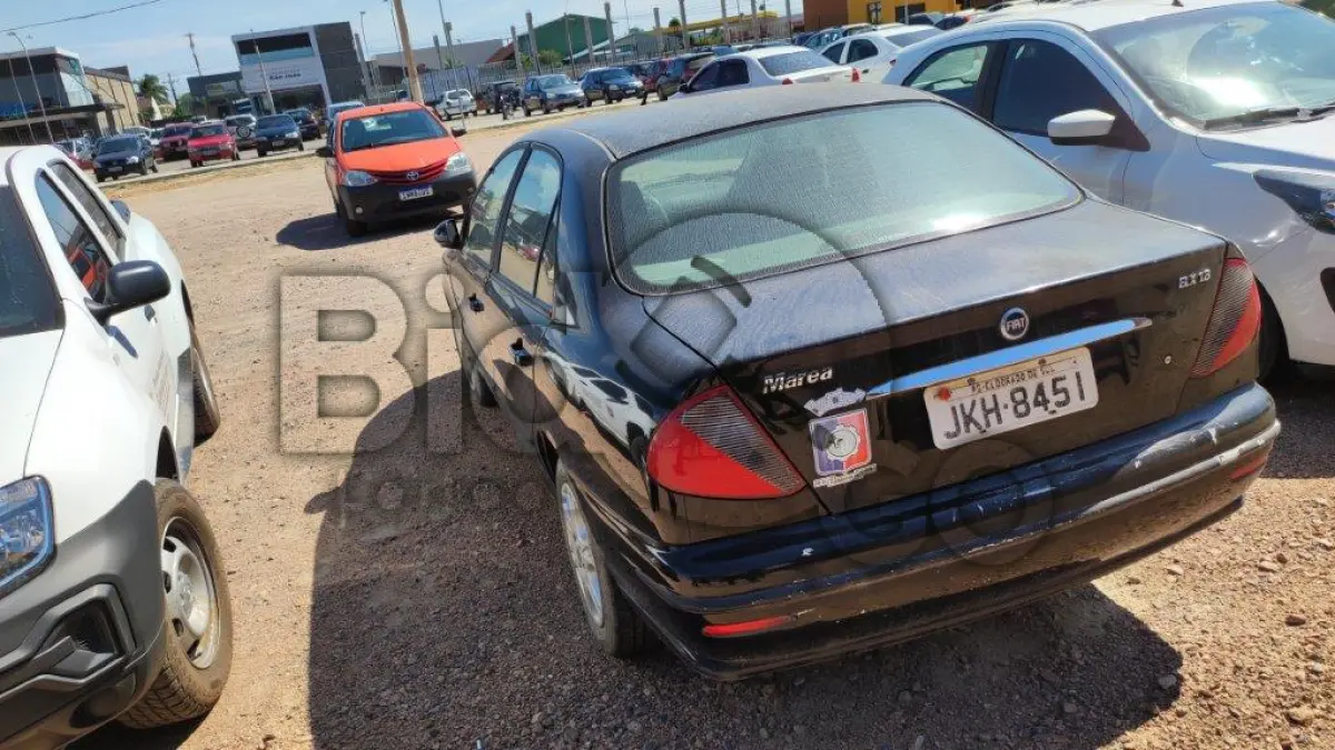 LOTE 015 - Automóvel Fiat Marea ELX, ano de fabricação/modelo: 2006/2006,