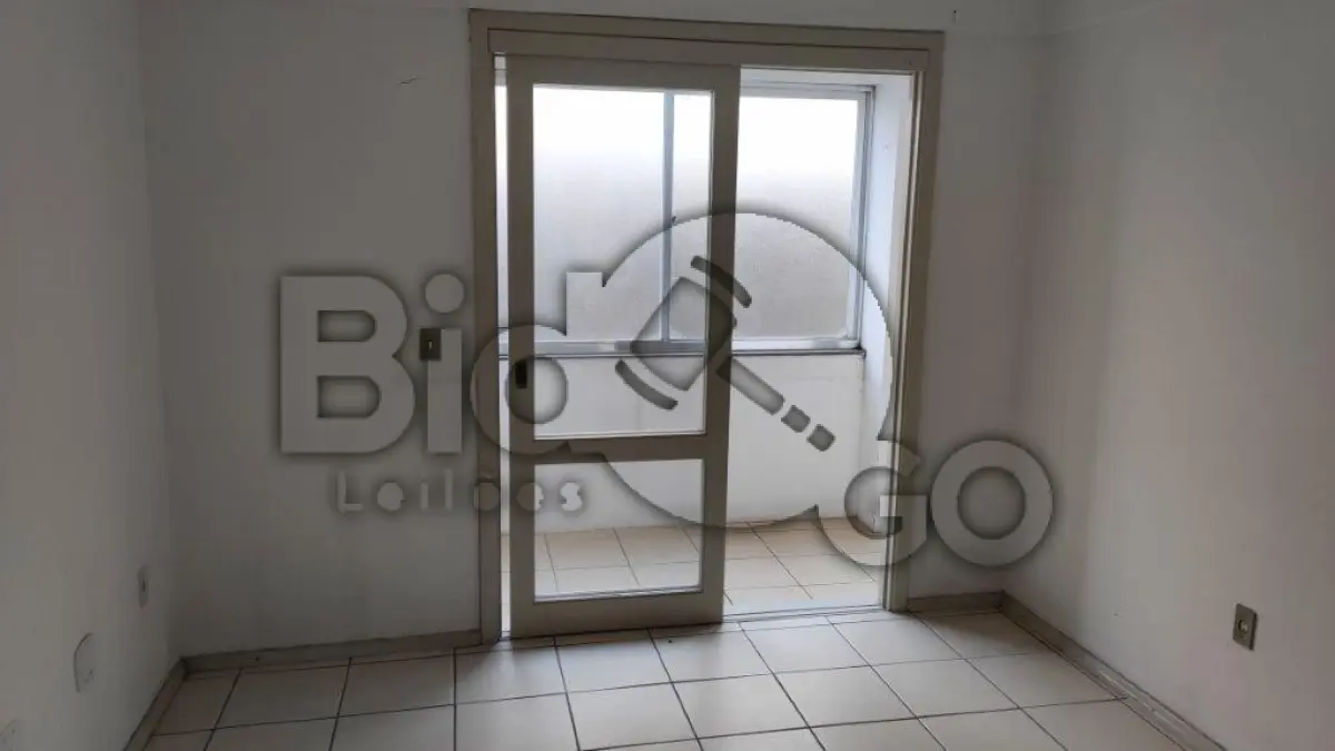 LOTE 003 - Apartamento de 2 dormitorios