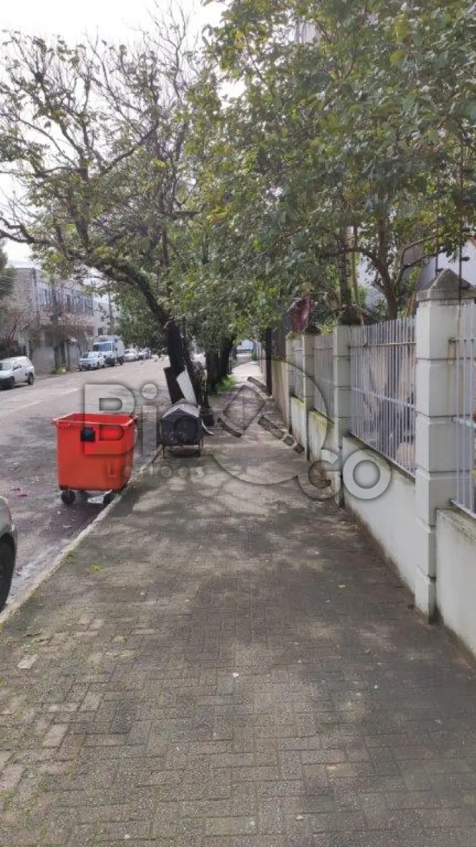 LOTE 001 - Apartamento de 2 dormitorios