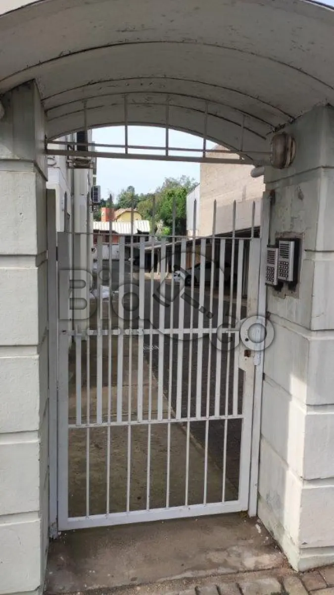 LOTE 003 - Apartamento de 2 dormitorios