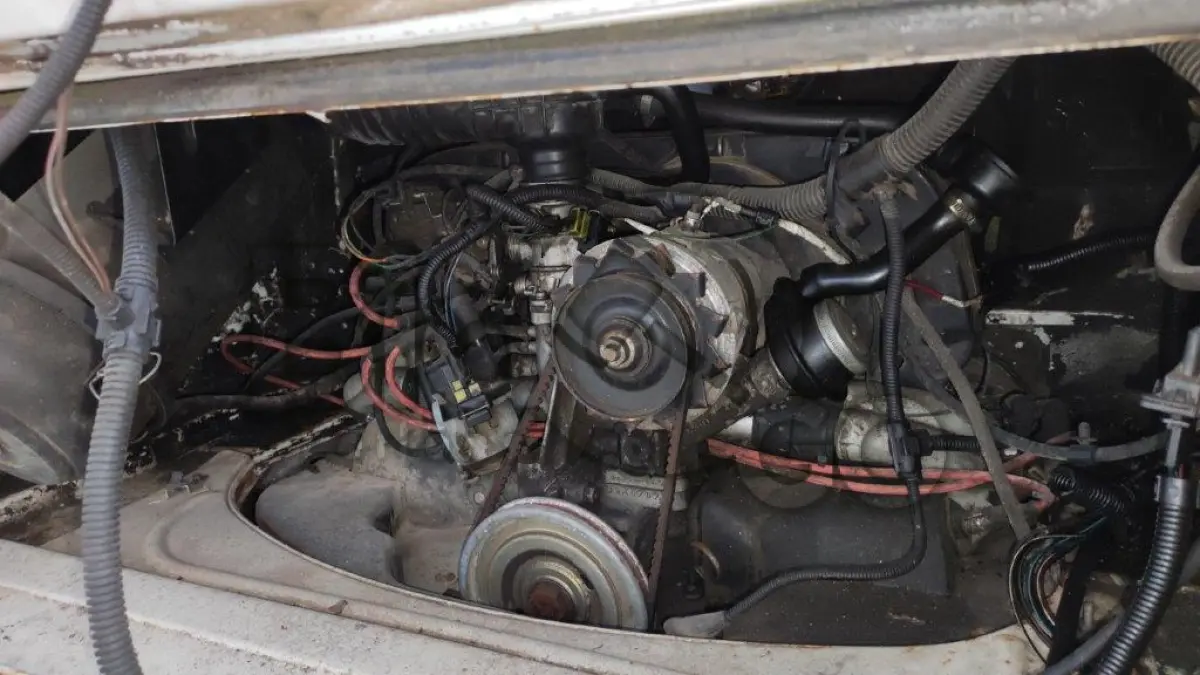 LOTE 020 - VW / KOMBI - ANO 2001/2002