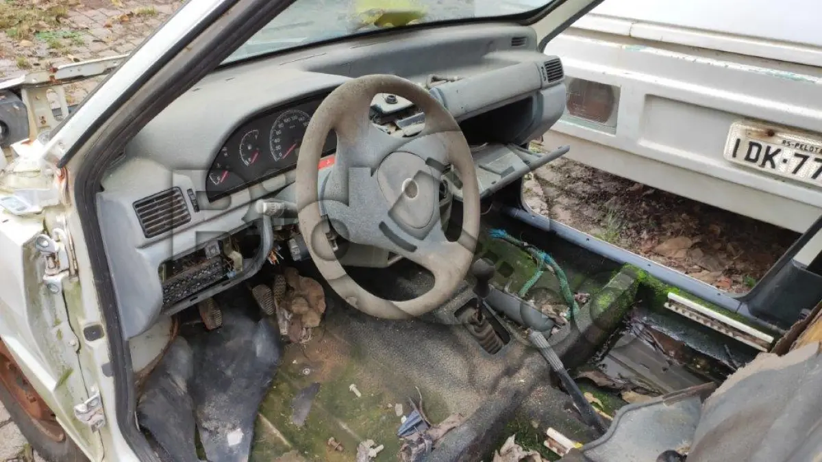 LOTE 019 - FIAT / UNO MILLE FIRE FLEX - ANO 2006/2006