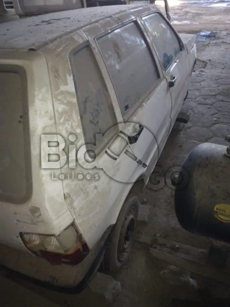 LOTE 030 - FIAT / UNO MILLE FIRE FLEX - ANO 2006/2006