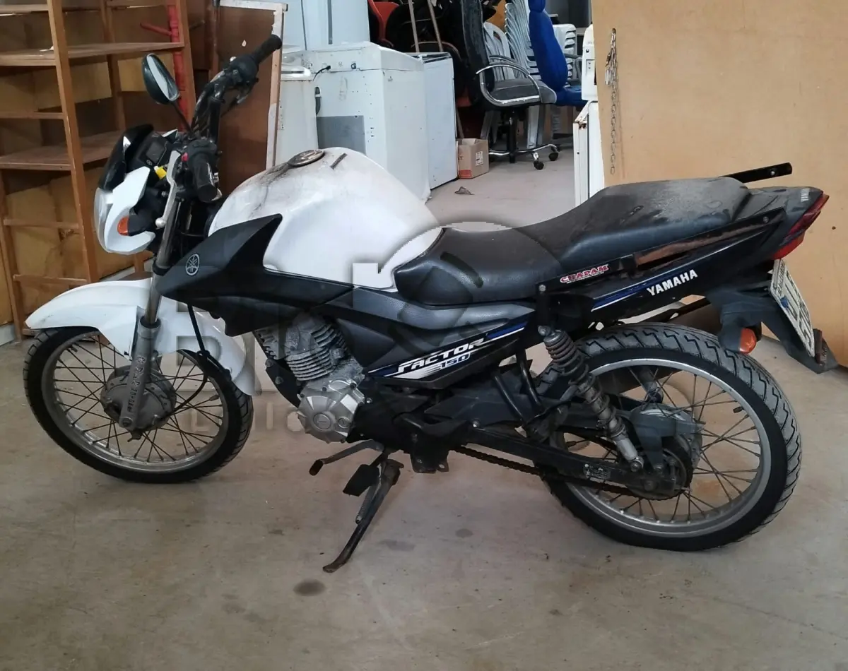 LOTE 025 - MOTOCICLETA YAMAHA/YBR150 FACTOR E