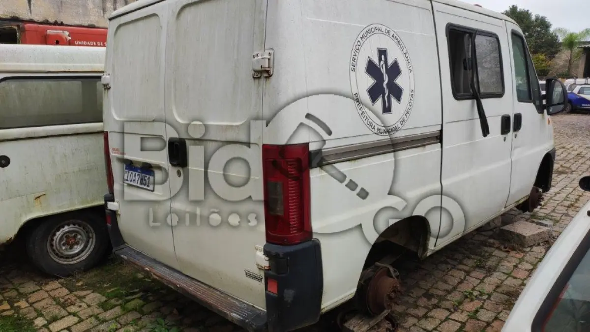 LOTE 016 - PEUGEOT / BOXER TH AMB - ANO 2007/2008
