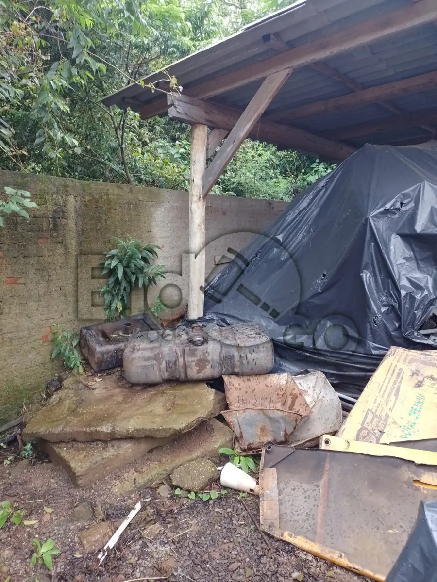 LOTE 002 -  sucata metálica em geral