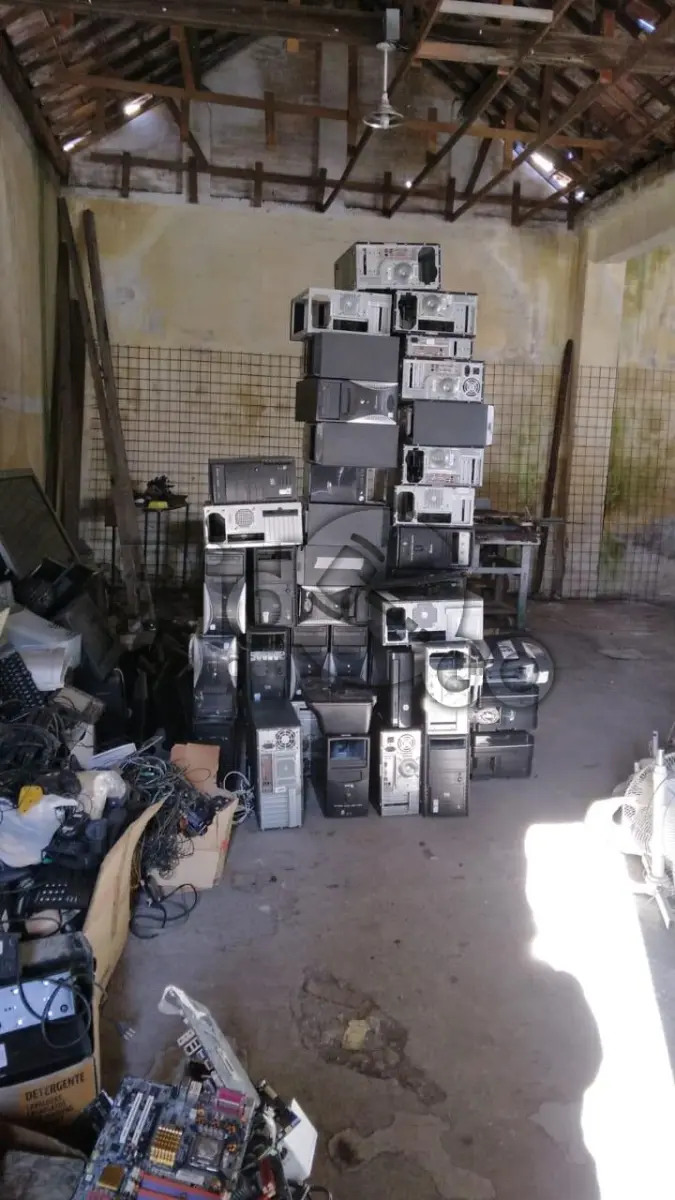 LOTE 011 - Eletrônicos diversos