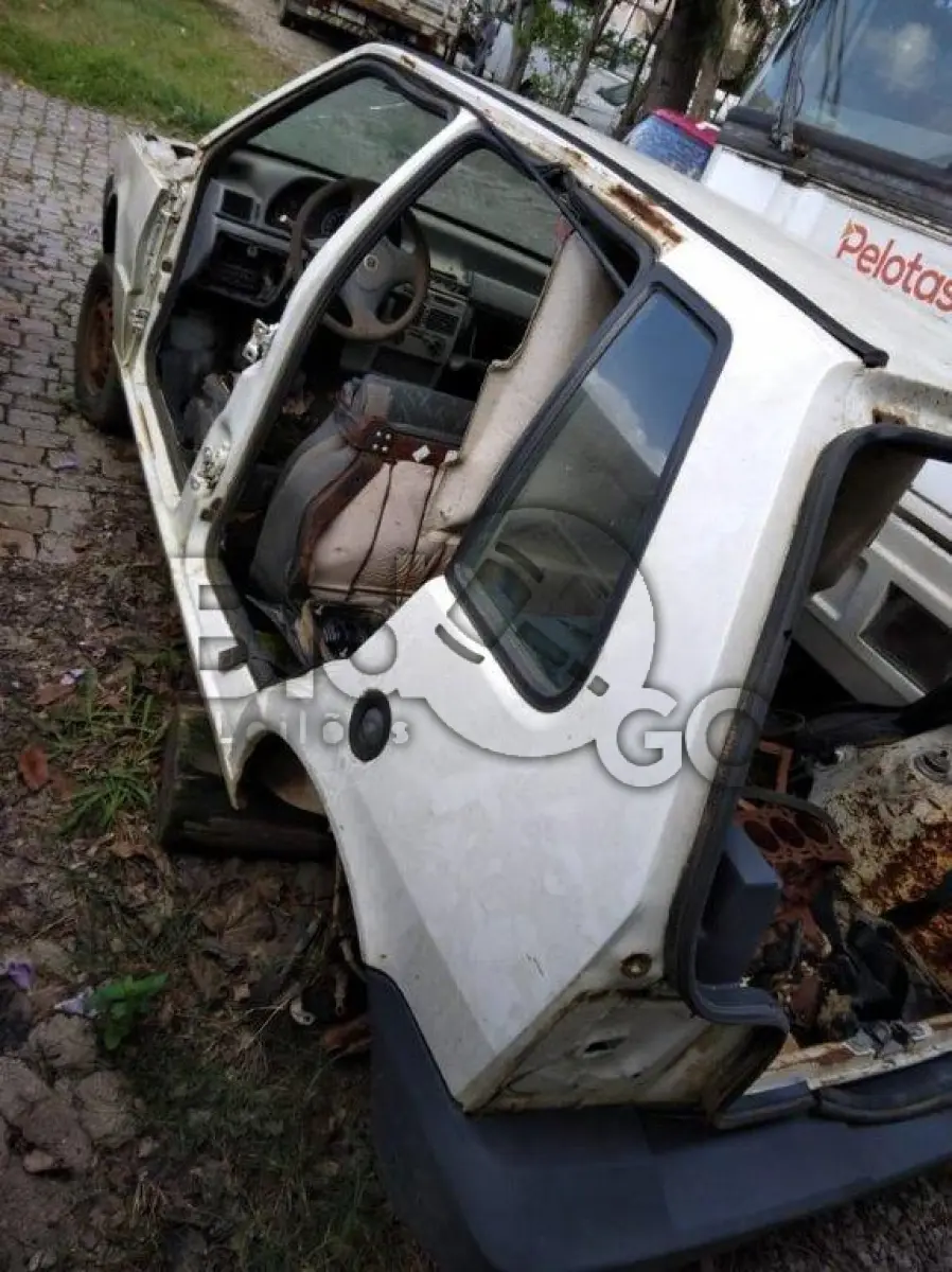LOTE 019 - FIAT / UNO MILLE FIRE FLEX - ANO 2006/2006
