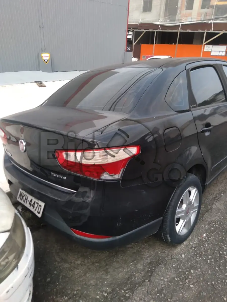 LOTE 006 - Marca: FIAT / Modelo: SIENA ATTRACTIV 1.4