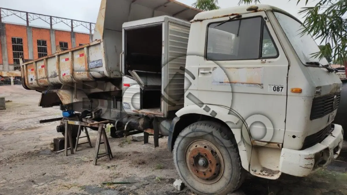 LOTE 031 - VW / 11.130 - ANO 1986/1986