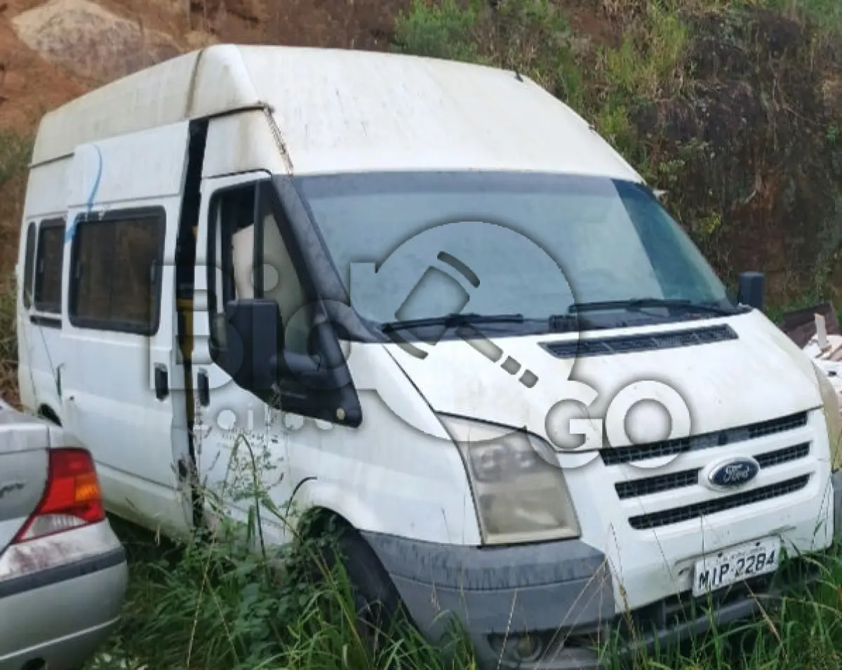 LOTE 006 - MICROONIBUS I/FORD TRANSIT TCA MIC