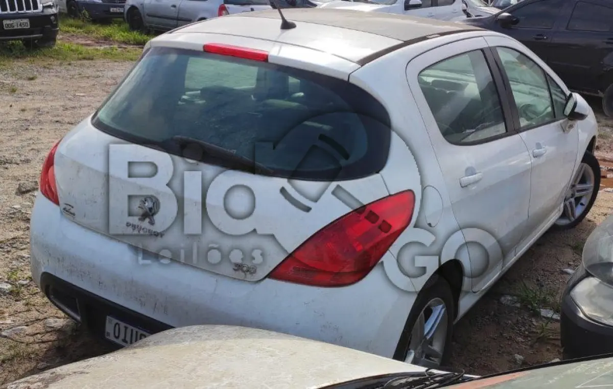 LOTE 002 - PEUGEOT 308 ALLURE