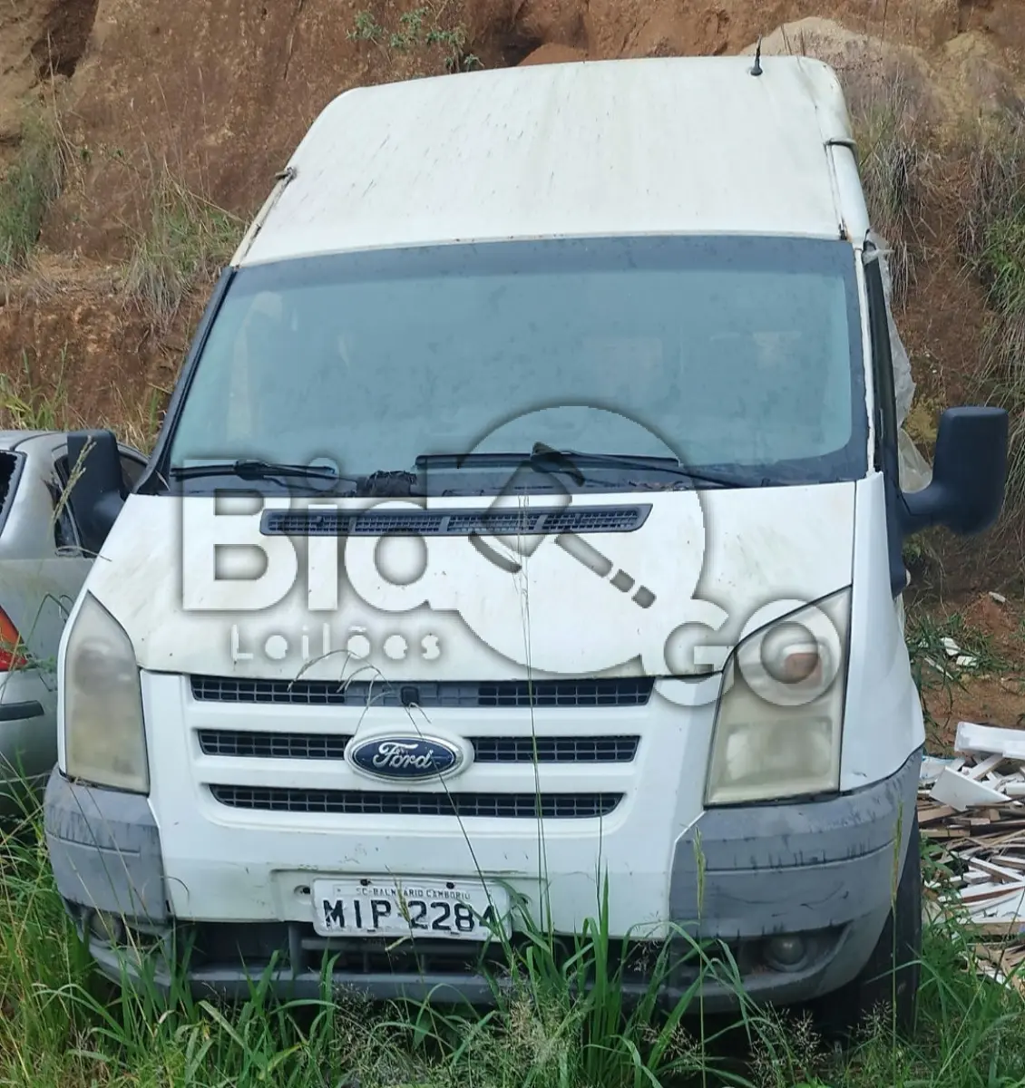 LOTE 006 - MICROONIBUS I/FORD TRANSIT TCA MIC
