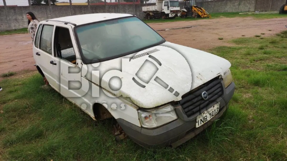 LOTE 029 - FIAT / UNO MILLE FIRE FLEX - ANO 2006/2006
