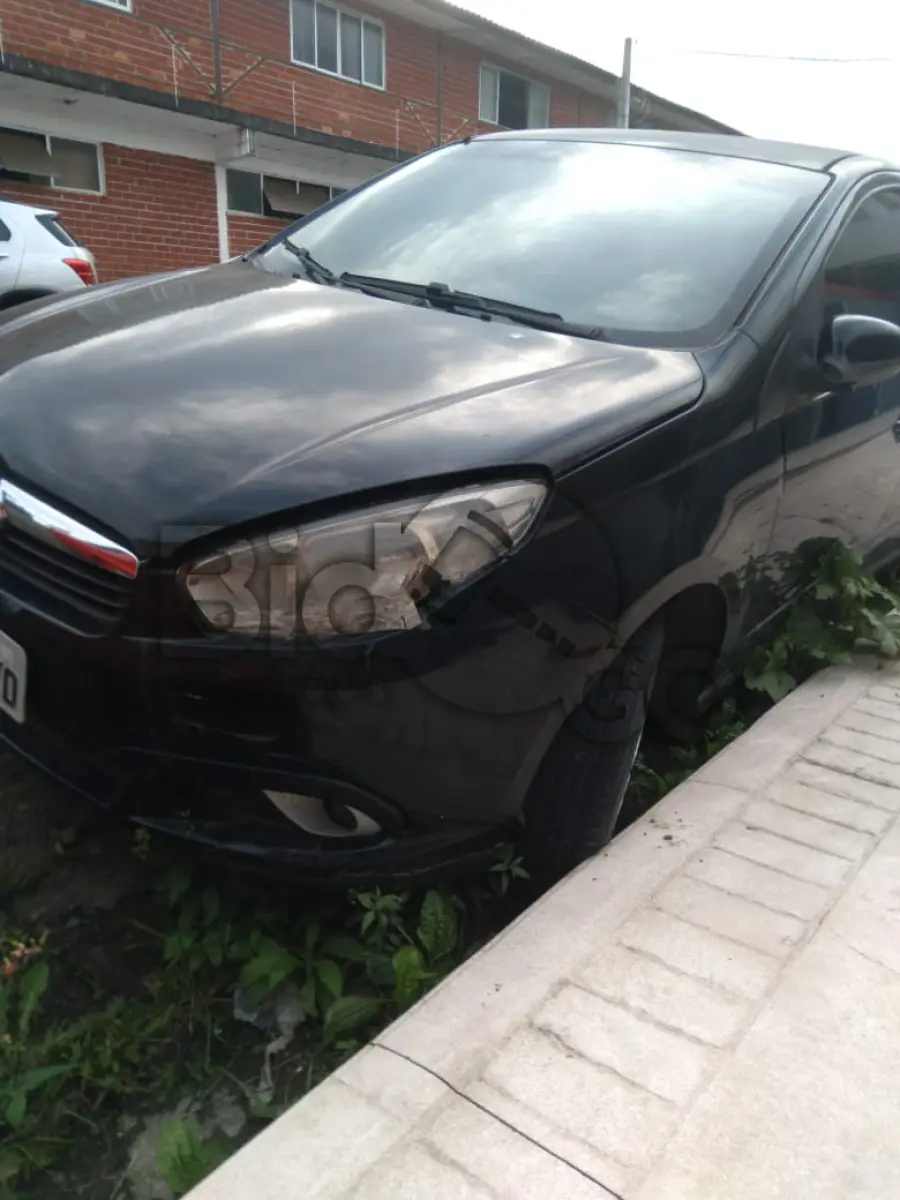 LOTE 006 - Marca: FIAT / Modelo: SIENA ATTRACTIV 1.4