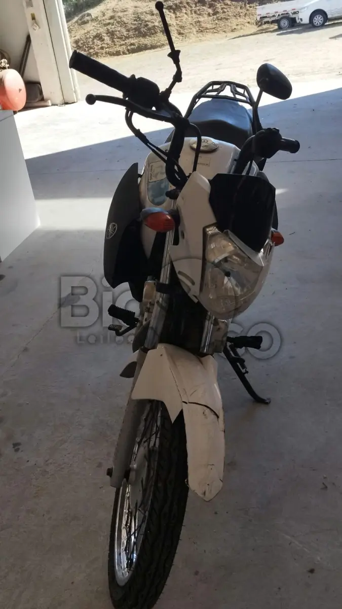 LOTE 030 - MOTOCICLETA YAMAHA/YBR150 FACTOR E
