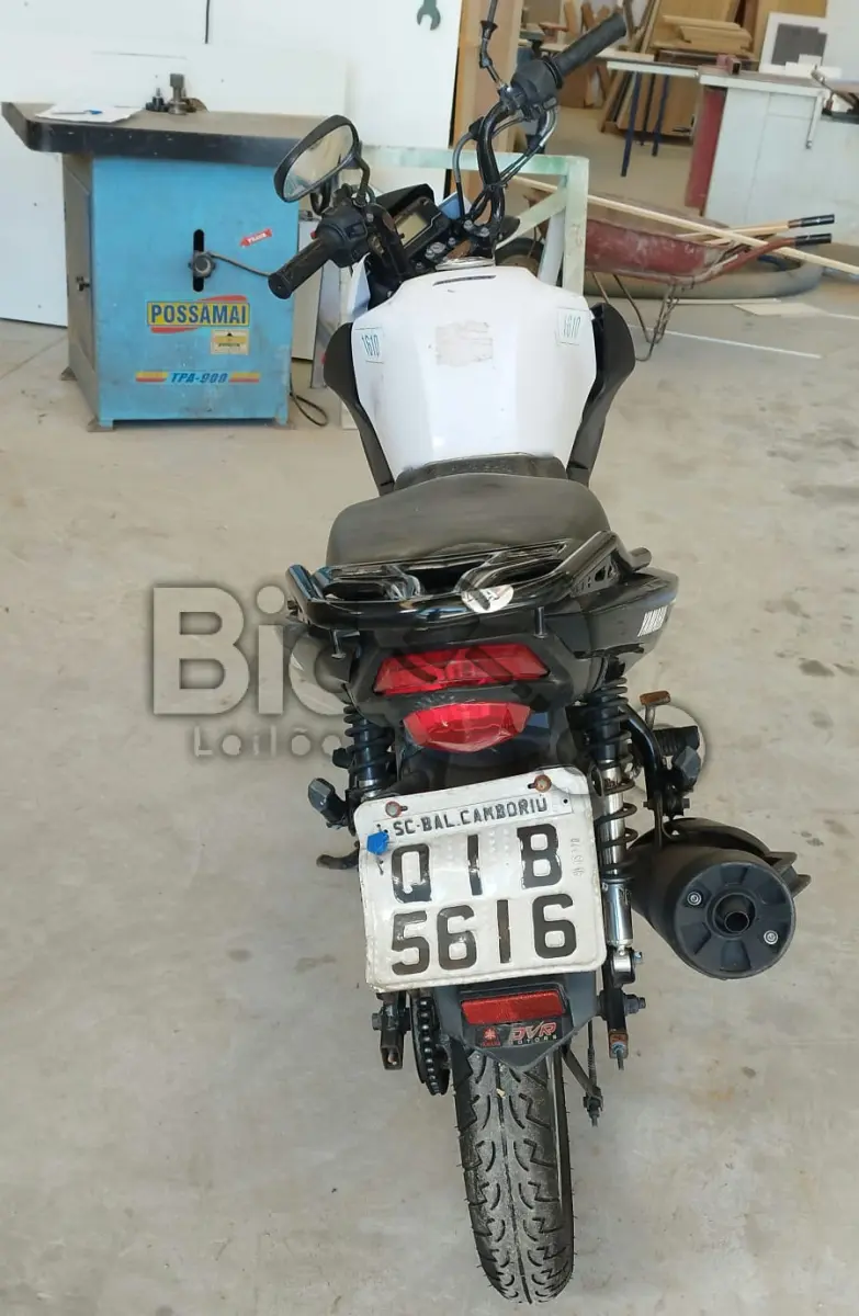 LOTE 030 - MOTOCICLETA YAMAHA/YBR150 FACTOR E