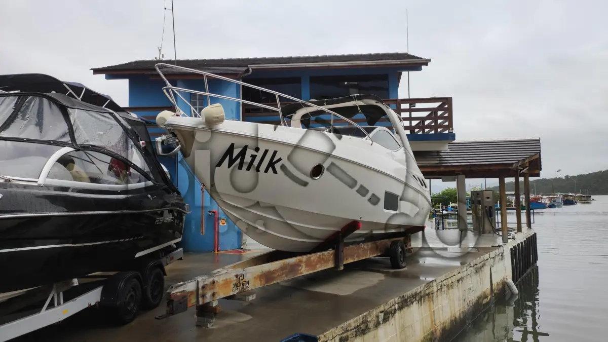 LOTE 002 - Lancha Freccia 300, Nome: Milk, Construtor: Freccia Boats, Ano: 2018, 