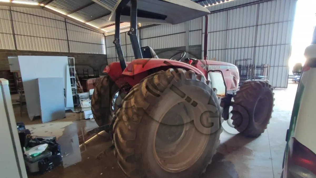 LOTE 012 - Trator Agrícola, Marca: Agrale, Modelo: 5085.4