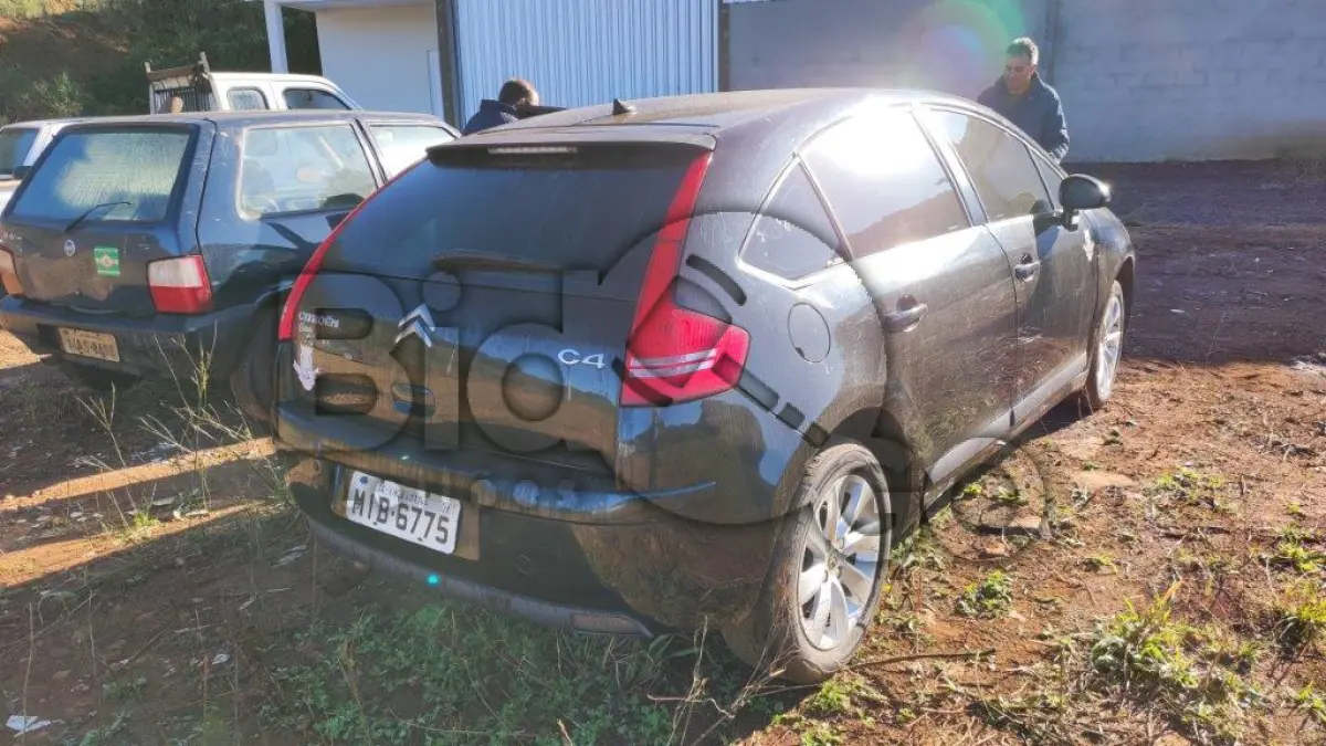 LOTE 009 - AUTOMOVEL I/CITROEN C4 20GLXA5P F, Fabricação/Modelo: 2010/2010