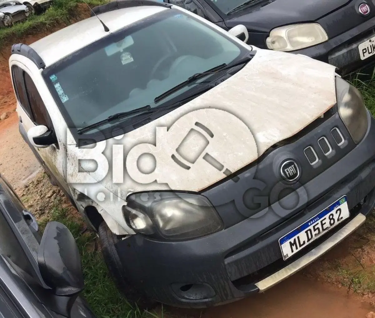 LOTE 018 - Espécie: PASSAGEIRO / Marca: FIAT / Modelo: UNO WAY 1.0 / Placa: MLD5E82 / UF: SC / Município: Jaraguá do Sul / Ano fabricação: 2013 / Ano modelo: 2013 / Cor: BRANCA / Chassi: 9BD195162E0468632 / Motor: 310A10111425424  / RENAVAM: 00530897520