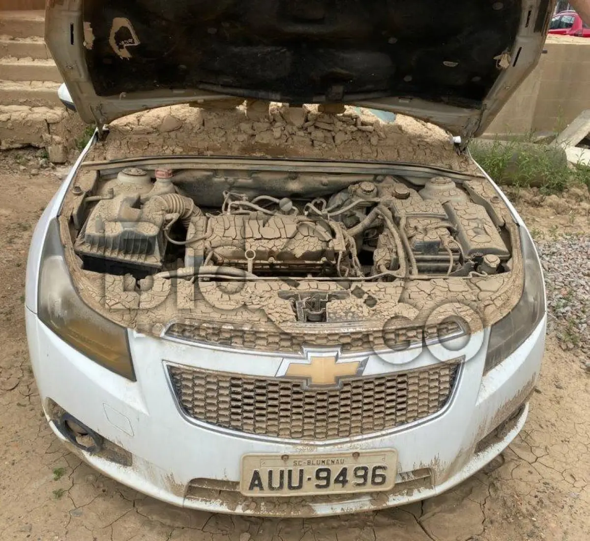 LOTE 019 - Espécie: PASSAGEIRO / Marca: CHEVROLET / Modelo: CRUZE LT NB / Placa: AUU9496 / UF: SC / Município: Blumenau / Ano fabricação: 2011 / Ano modelo: 2012 / Cor: BRANCA / Chassi: 9BGPB69M0CB209996 / Motor: N18XFF20RT6538 / RENAVAM: 00407910620