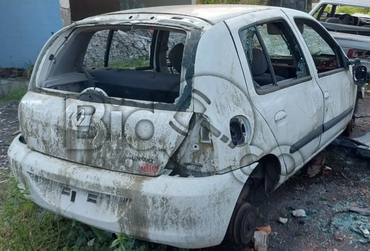 LOTE 027 - SUCATA AUTOMOTIVA
